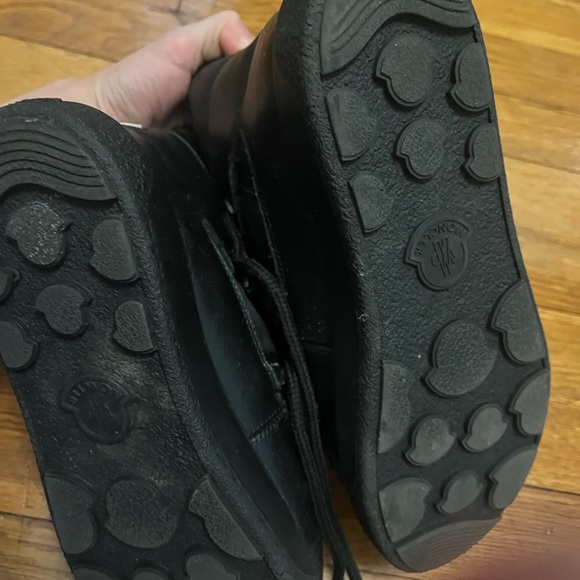 Moncler Winter boots - Picture 12 of 16